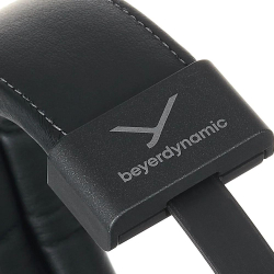 Beyerdynamic DT 1990 PRO mkII - открытые полноразмерные студийные наушники, 30 ом
