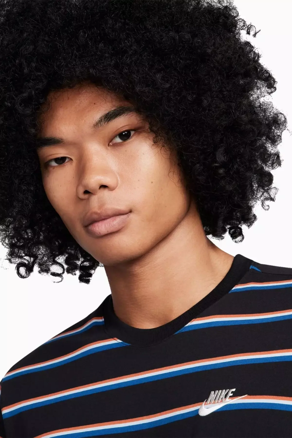 Футболка Nike Sportswear Club