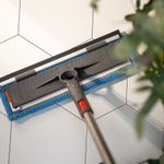 Насадка для мытья стекол и зеркал со сменной тряпкой из микрофибры