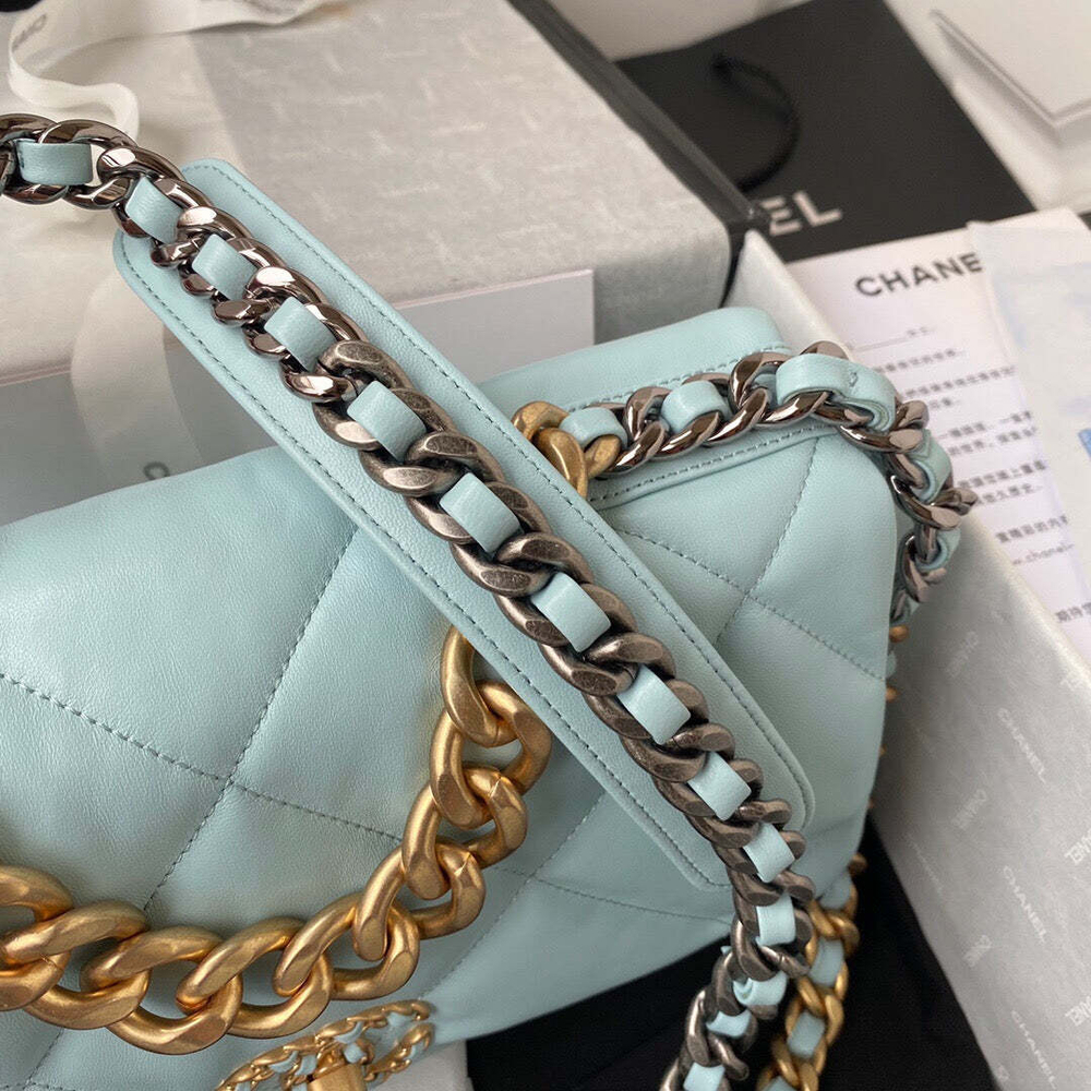 Chanel 19 Large 30 cm