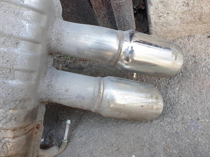 Глушитель Jaguar F-PACE (2016-н.в.)