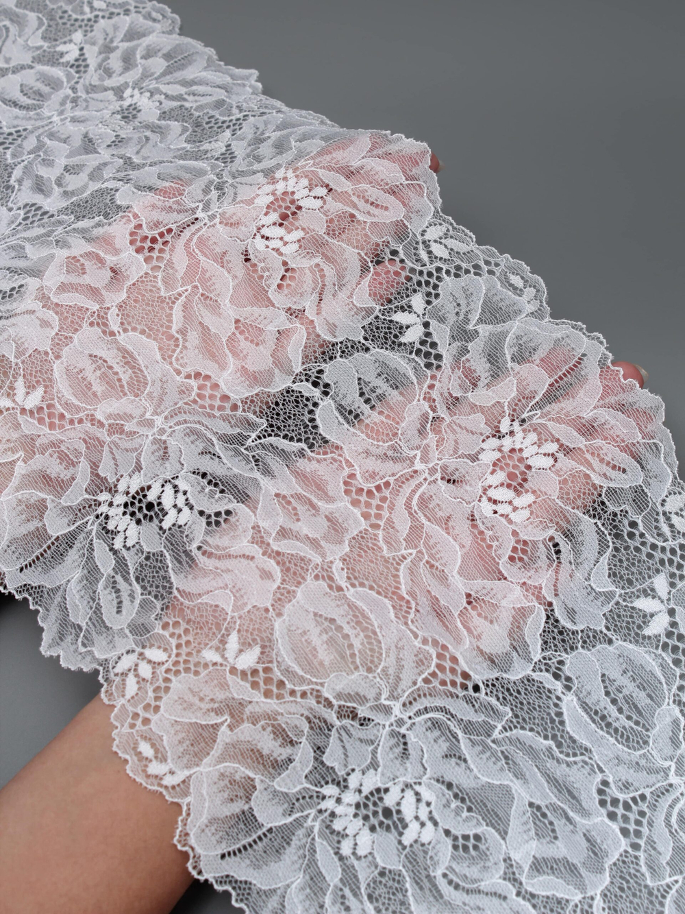 Эластичное кружево белое ширина 21 см