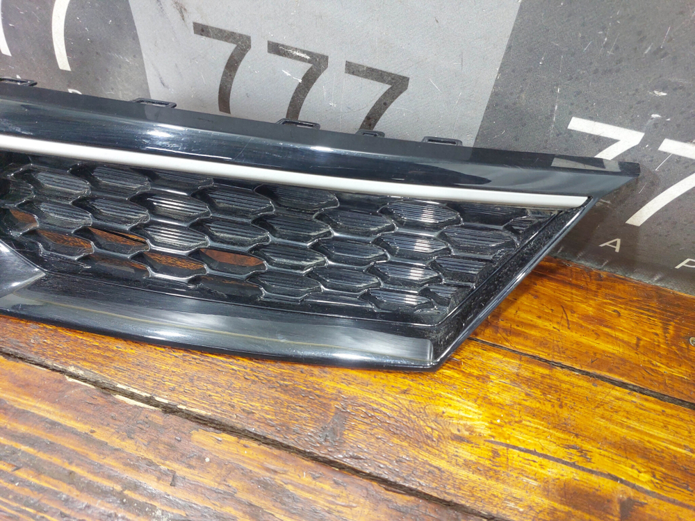 Решетка радиатора Kia Rio 4 X-Line 20-нв Б/У Оригинал 86350H0900