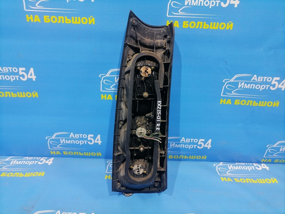 Стоп правый TOYOTA RAUM 2002