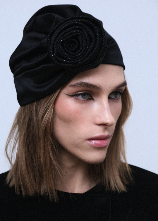 Чалма с розой