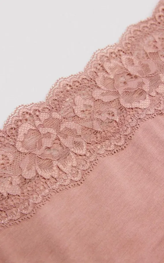 19032 Трусы стринги