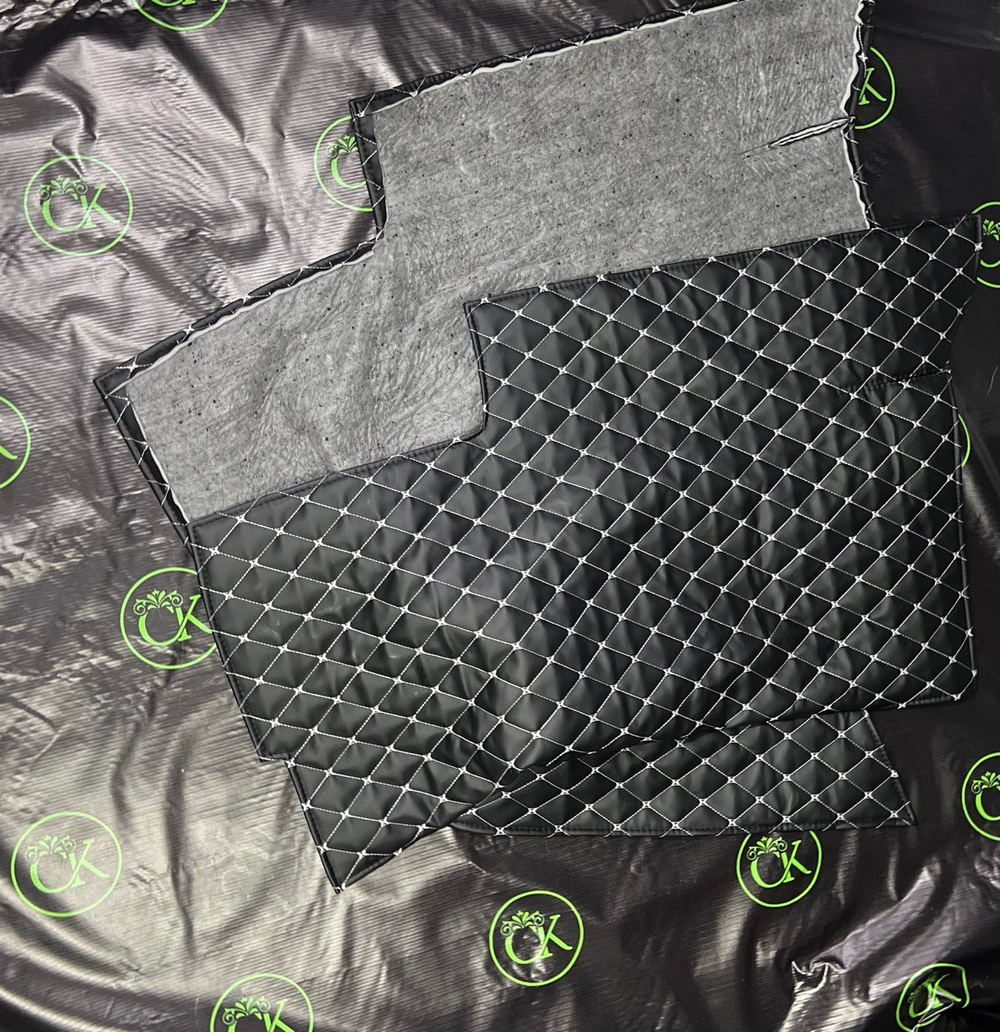 Коврики (утеплитель) под сиденья УАЗ 452 Буханка (белая нить Бабочка)