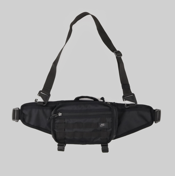 Сумка поясная Nike RPM Waistpack артикул:CQ3817-010 - купить в магазине Дайс