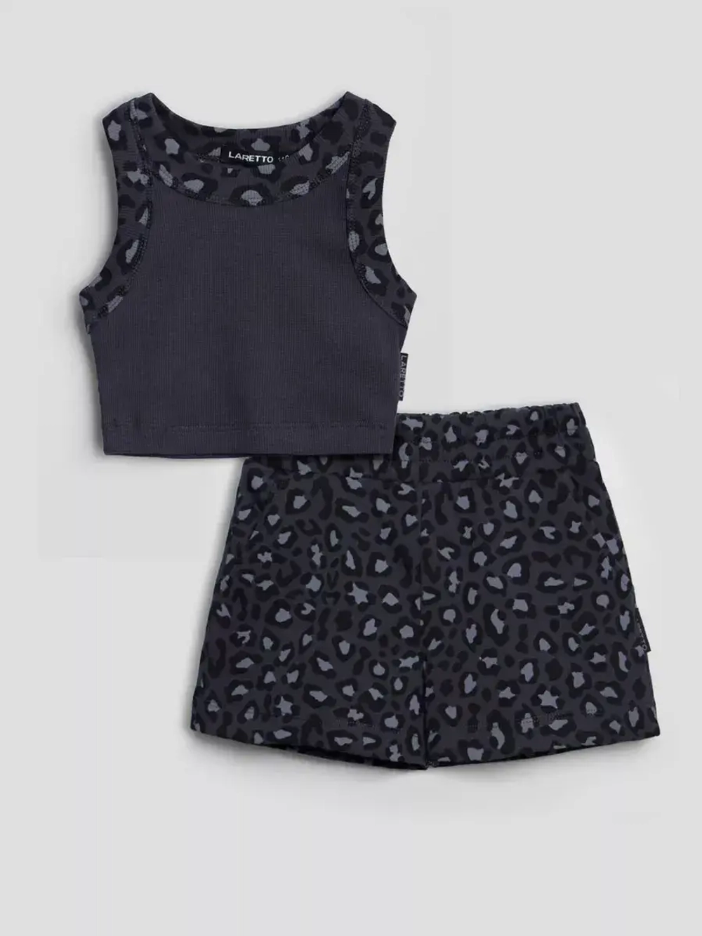 Леопардовый костюм для девочки с шортами