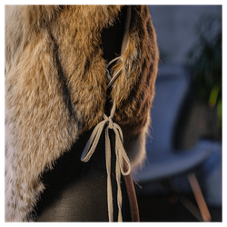 Жилет из меха рыси «Рысяйка косматая»