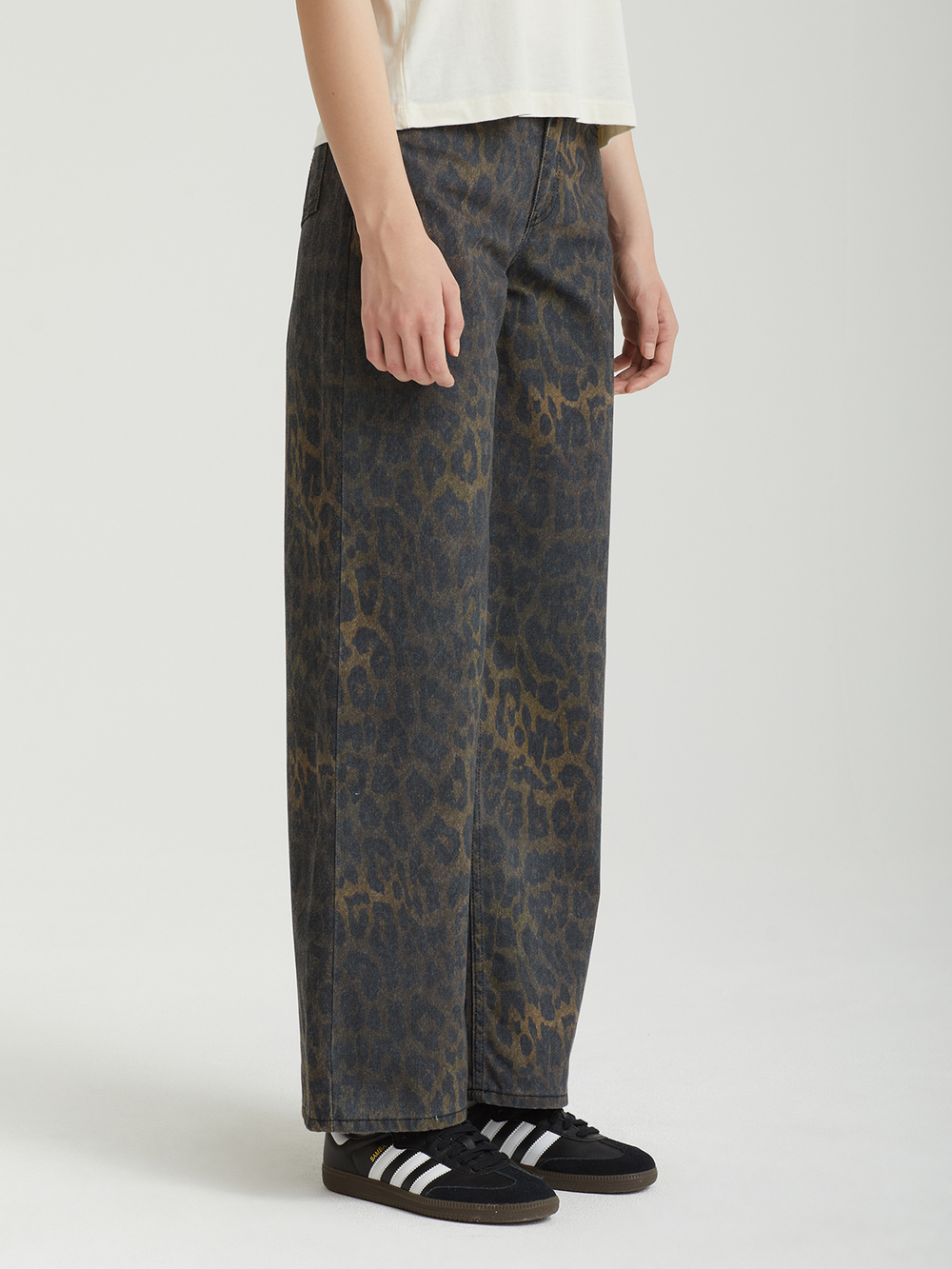 Женские Джинсы Dark Leopard Release