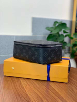 Несессер Louis Vuitton