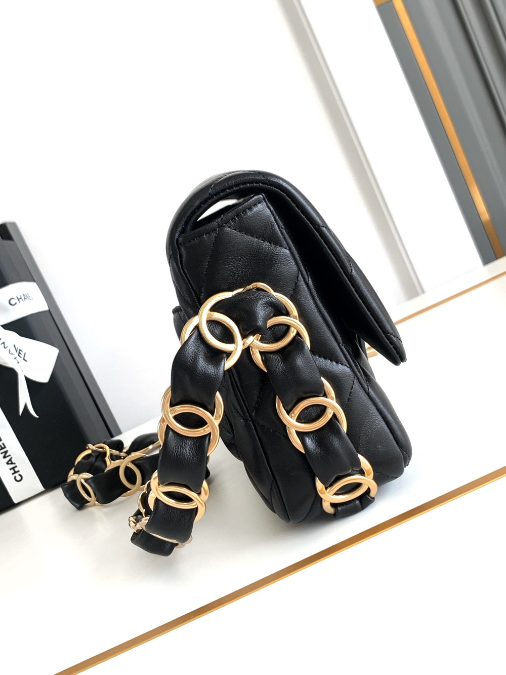 Chanel Bag 22 cm