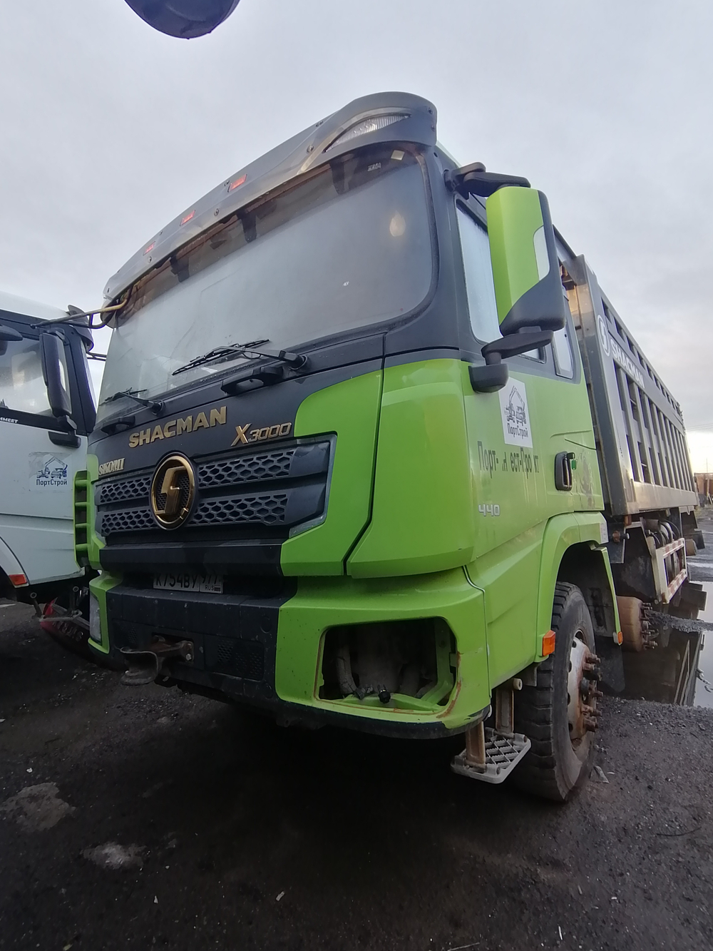 Shacman (Shaanxi) SX* 8x4 Самосвал SX33186W366C (Дизельный, 10,8 л, 441 л.с., МТ)