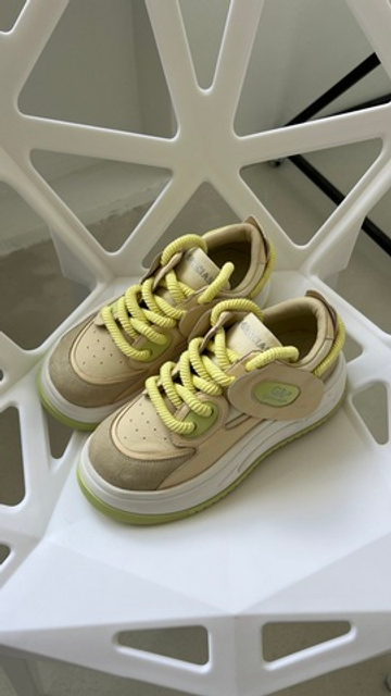 Кроссовки Graciana