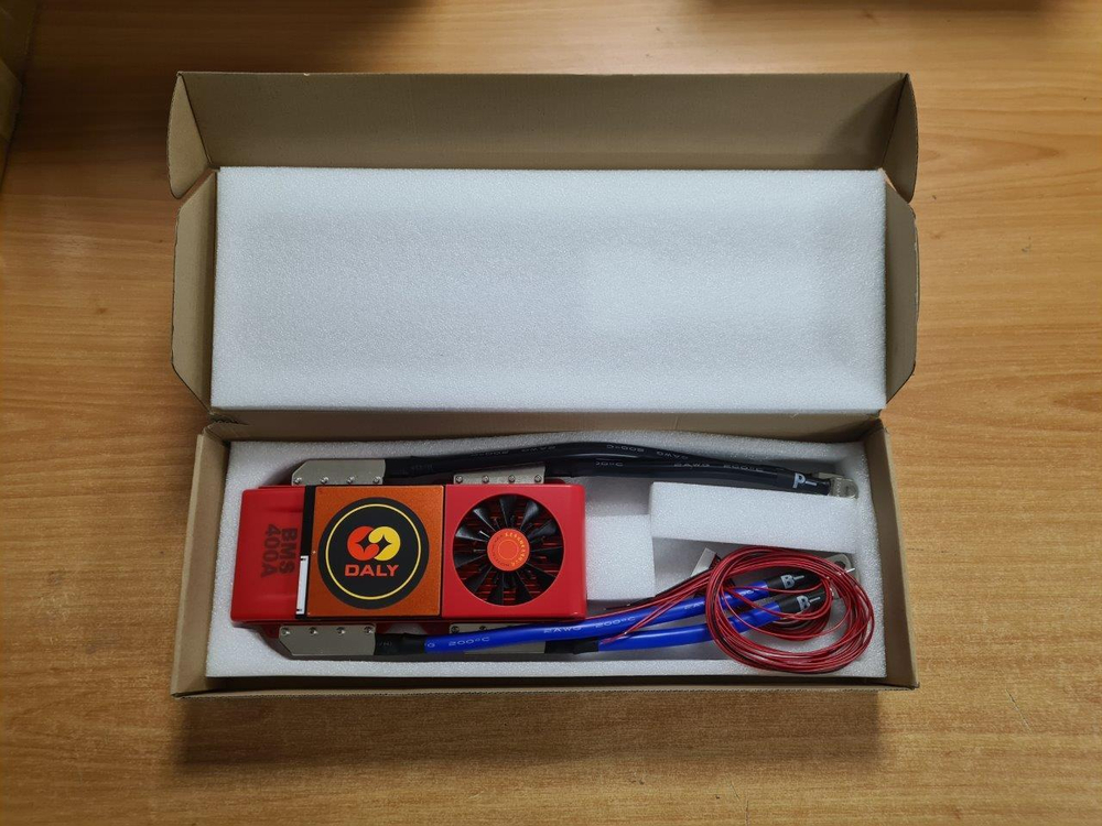 Плата контроля BMS LiFePO4 14S 48V 400A Fan