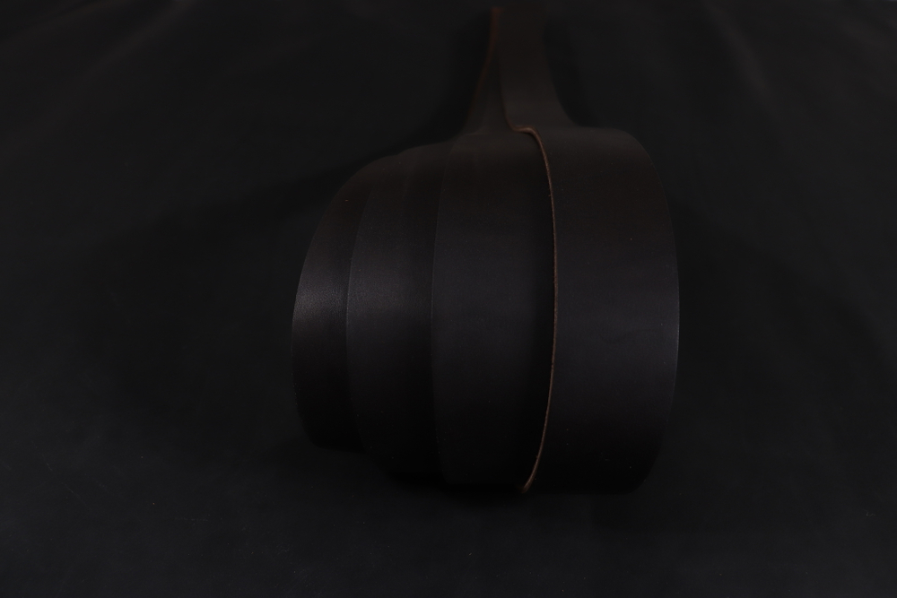 Ременная заготовка Махагон с жировой отделкой гладкая