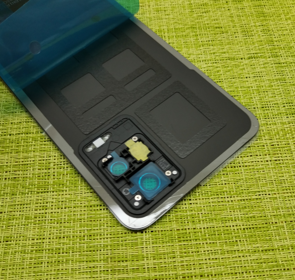 Poco F4 5G (2022) (22021211RG) - Задняя крышка (корпус) в сборе со стеклом камеры (стеклянная) (ORIG-SP)