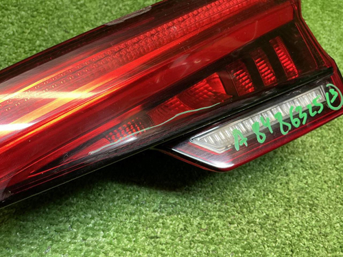 Фонарь правый внутренний Audi A4 B9 (2015-2020)