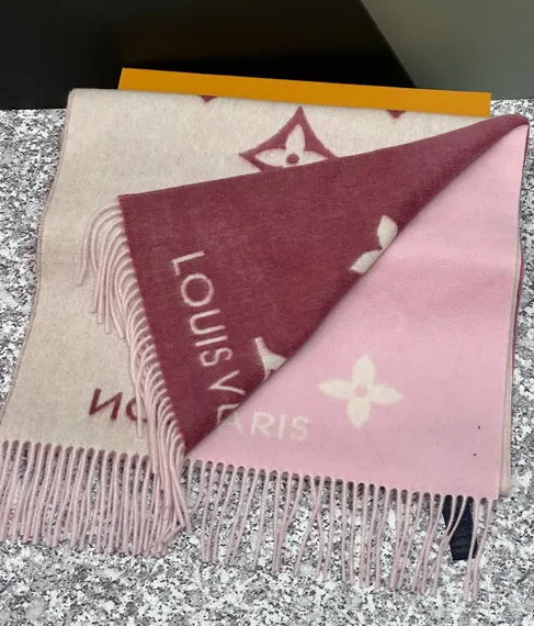 Шарф Louis Vuitton Reykjavik Gradient