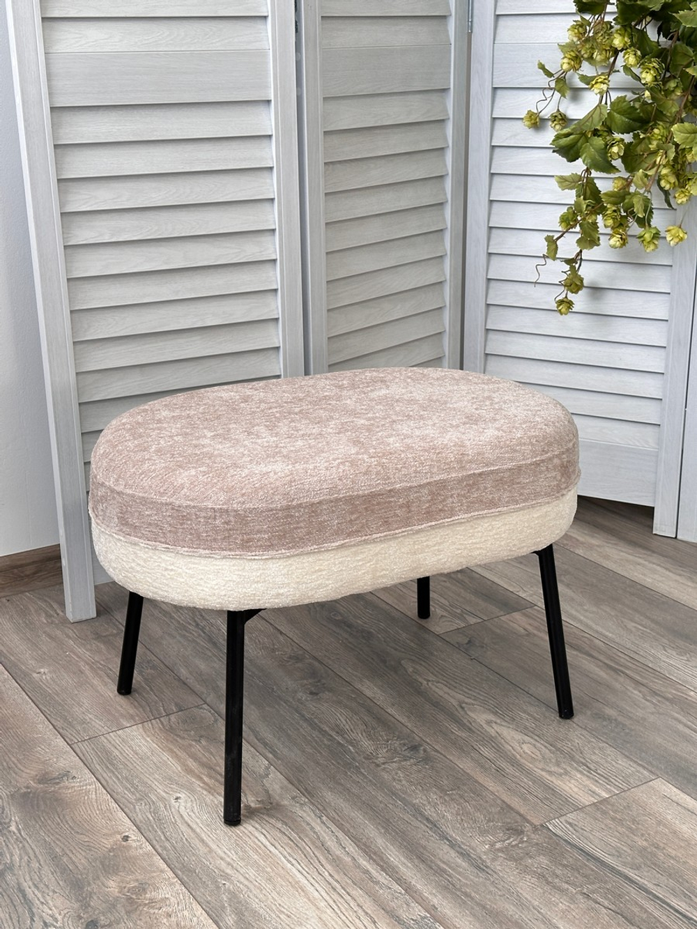 Пуф для гостиной М-City DISAUR Рори (Rory) 3018-01 Белый, 3018-10 Бежевый, Шенилл, Черный каркас