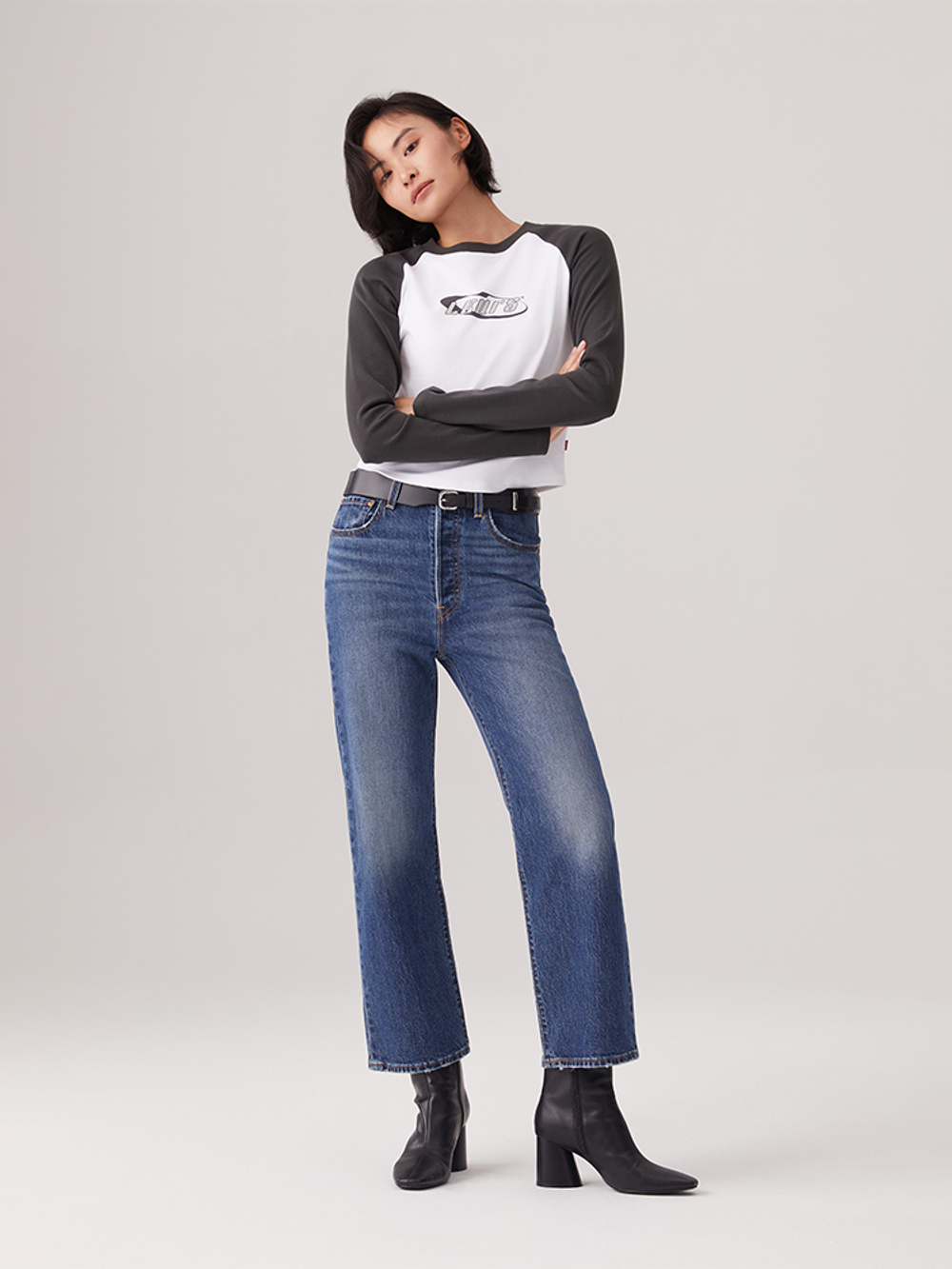 Женские прямые джинсы с завышенной талией Levi's Ribcage Straight Ankle 72693-0218