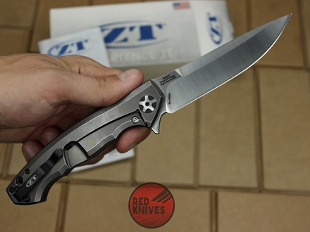 Нож Zero Tolerance 0452 CFTi - рукоять титан, карбон ZT0452CFTI