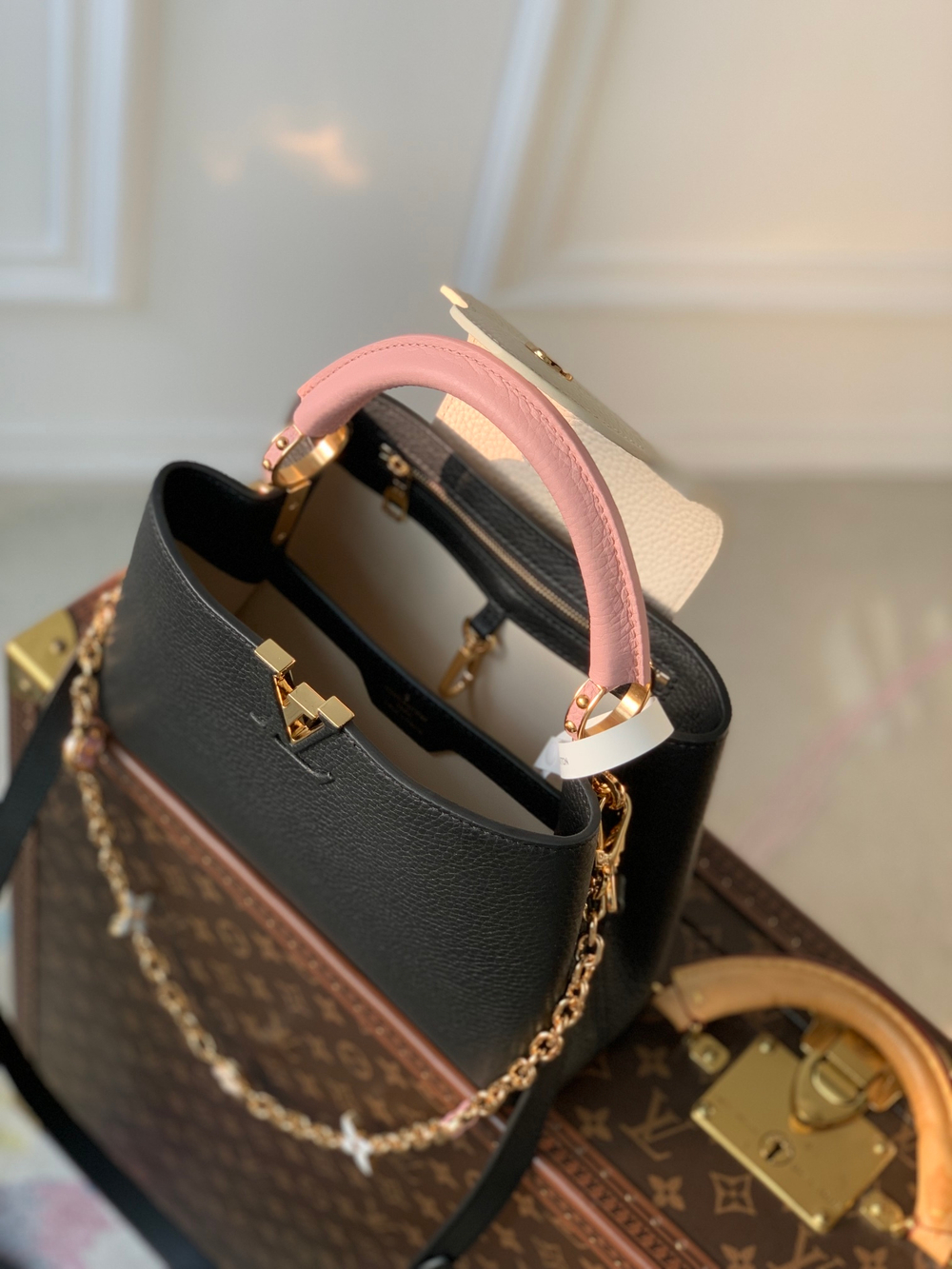 Louis Vuitton Capucines BB