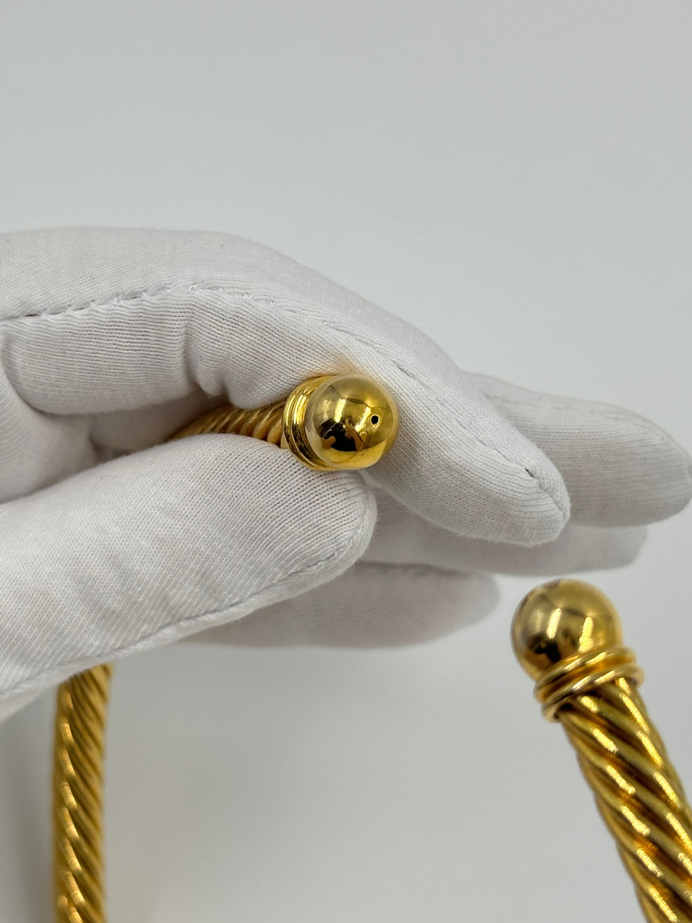 Колье гривна