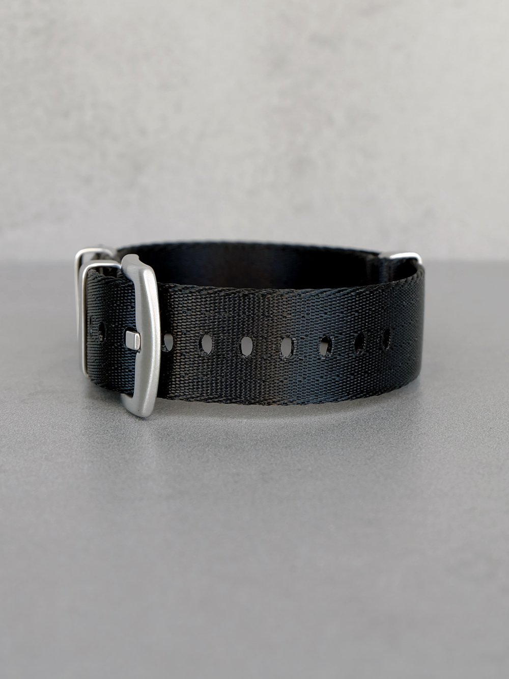 Nato Strap Premium - нейлоновый ремешок для часов