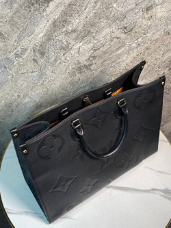 Сумка Louis Vuitton