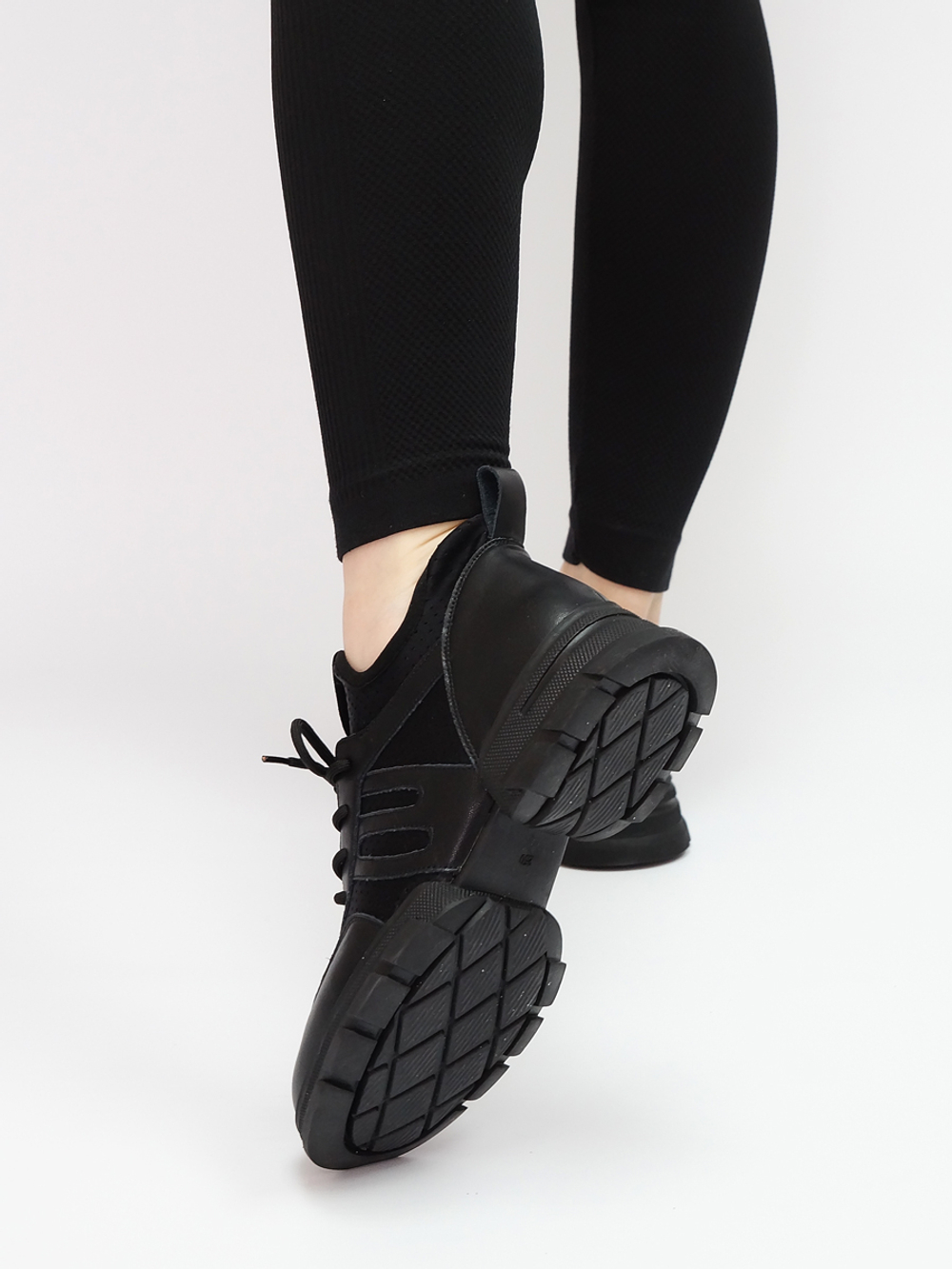 Кроссовки женские летние