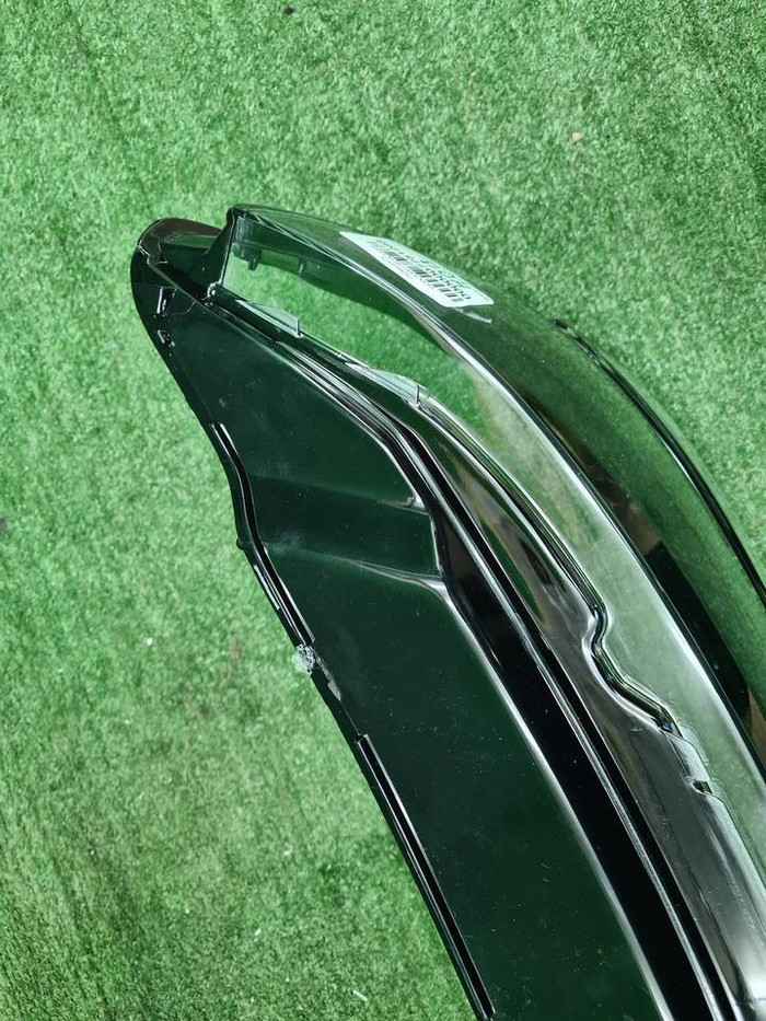 Стекло фары левое VW Tiguan 2 (2016-2020)