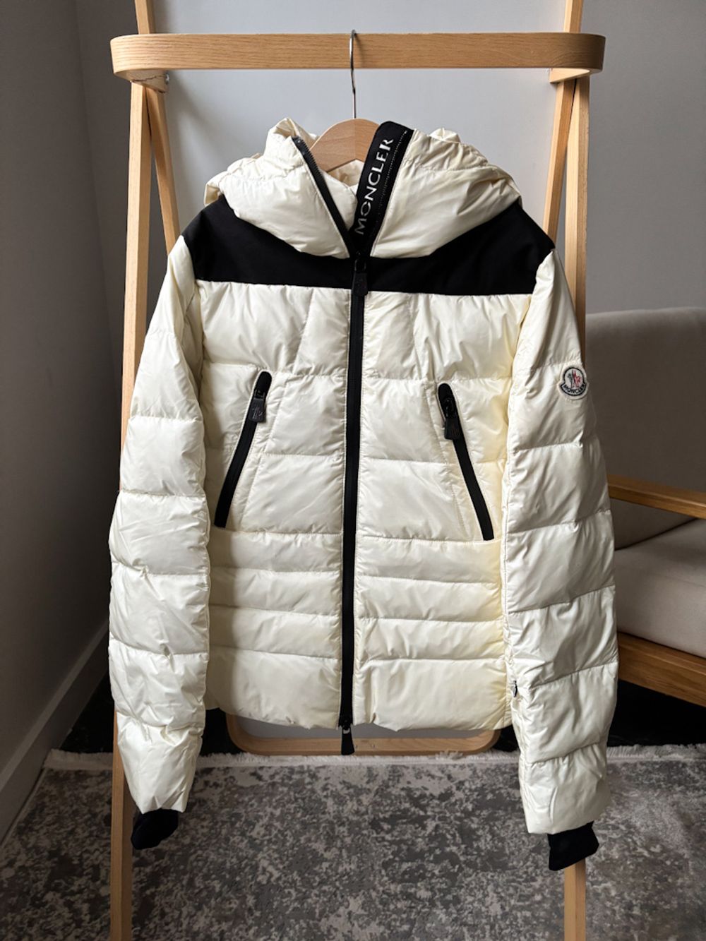 Пуховая куртка Moncler, 152