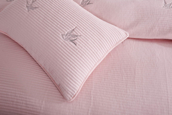 Покрывало 230x250 и 2 наволочки 50х70 Sofi De MarkO Жаклин розовое