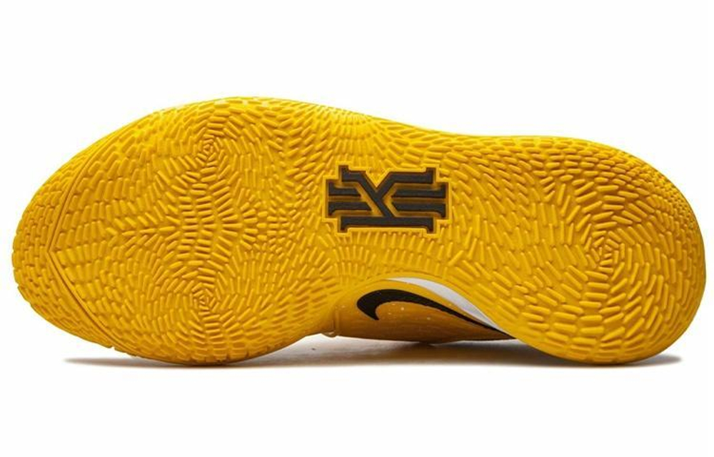 Кроссовки Nike Kyrie Low 2 Tb