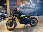 Royal Enfield Himalayan 450 Hanle Black (Premium)