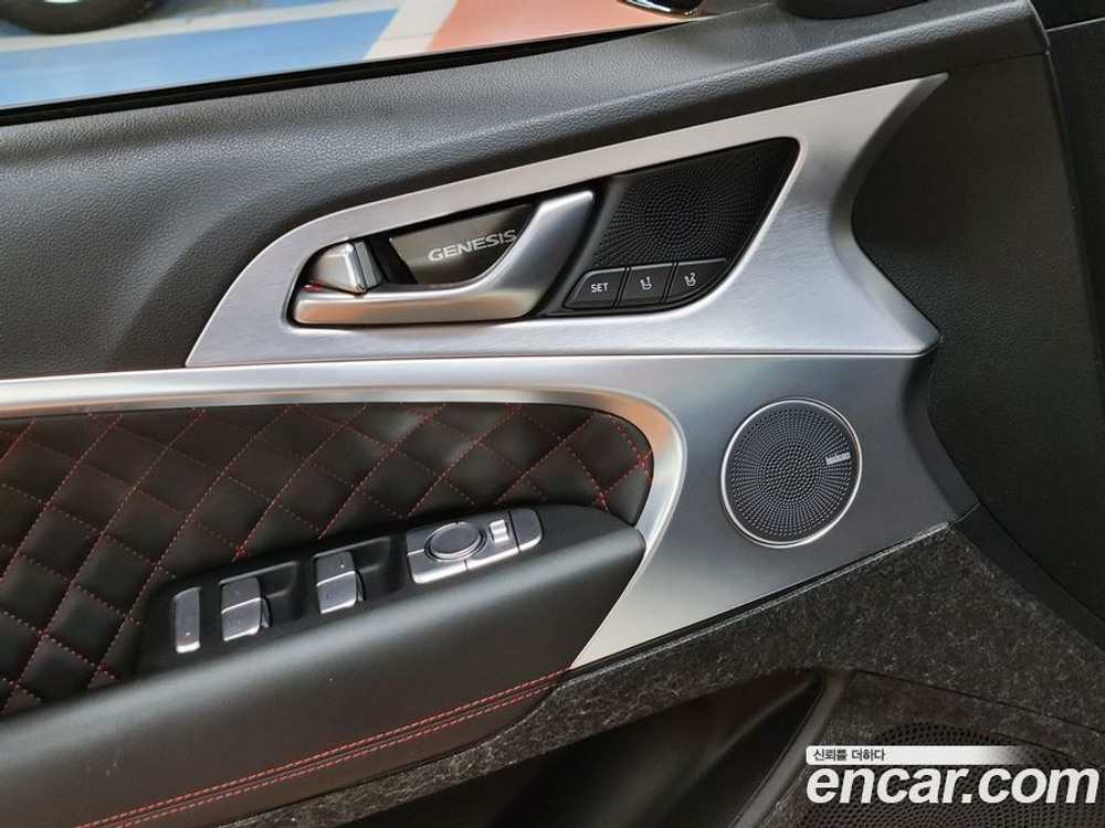Genesis G70 2.0T AWD (12.2019)