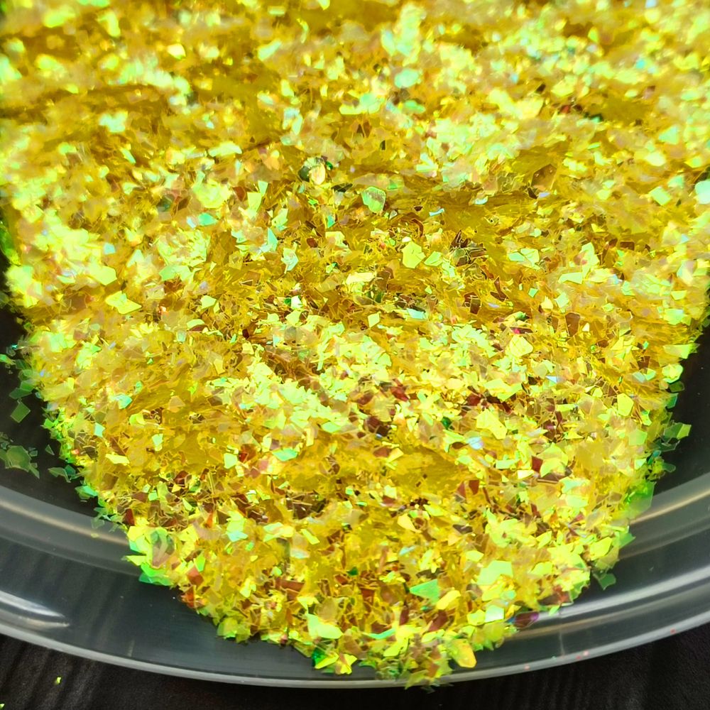 Хлопья Жёлтые перламутровые для дизайна ногтей, маникюра, бодиарта, макияжа...