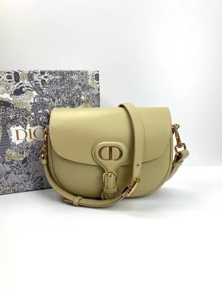 Сумка Dior Bobby, средний формат бежевый