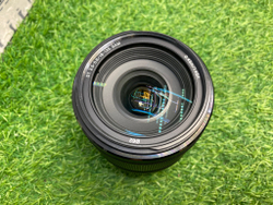 Sony DT 18-135mm 3.5-5.6 SAM