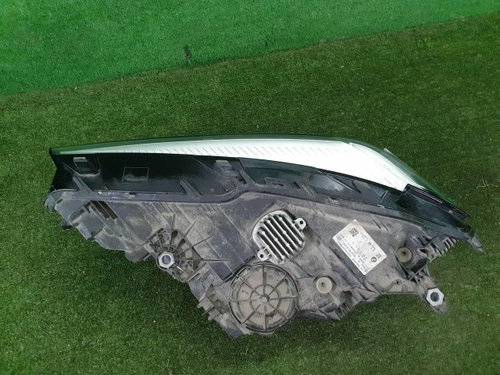 Фара правая BMW 7er G11 G12 (2019-2022) LED
