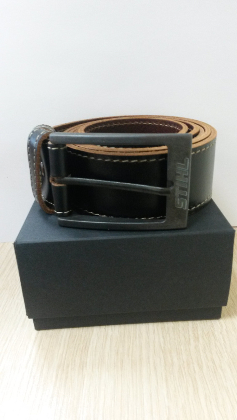 Ремень кожаный с логотипом STIHL