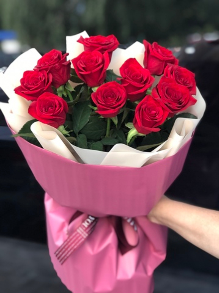 Букет из роз "11 комплиментов"