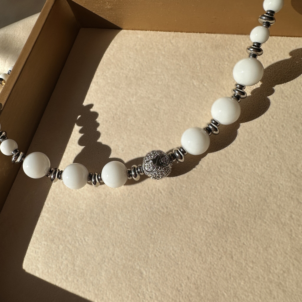 Чокер "Белая энергия" с агатом