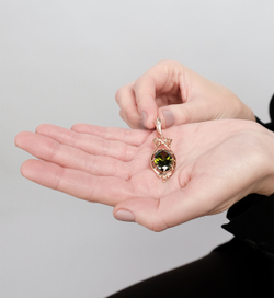 "Амина" серьги в золотом покрытии из коллекции "Ист бум" от Jenavi с английским замком