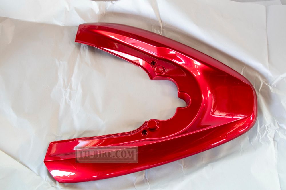 84150-KWN-900ZC. COVER, RR. GARB RAIL *R340C*