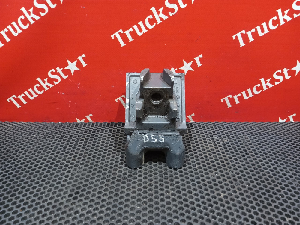 Подушка двигателя передняя 2018г