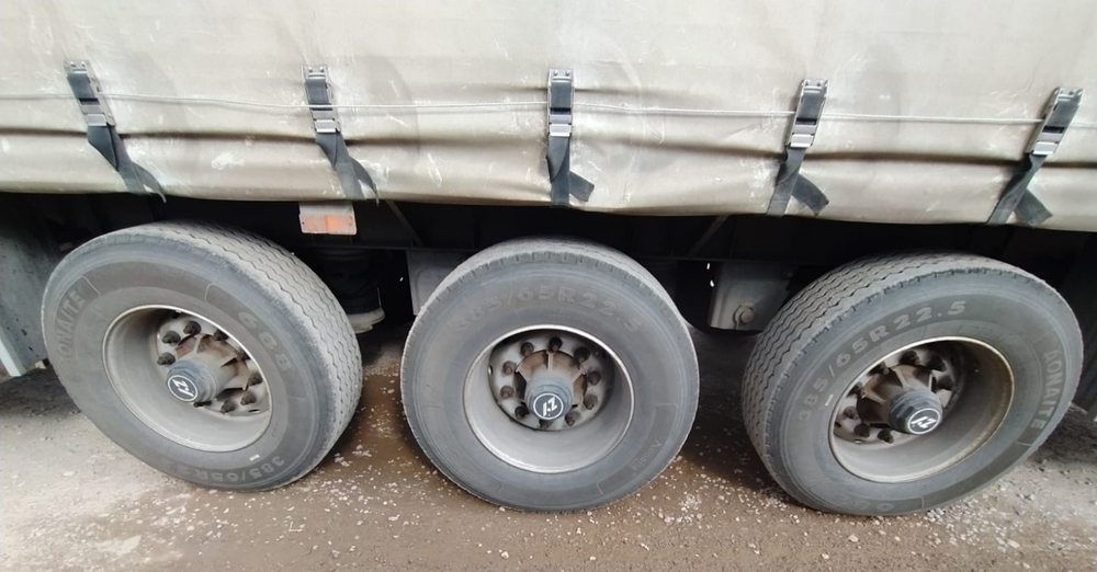 TITAN LC9411* Полуприцеп шторный LC9411XXY