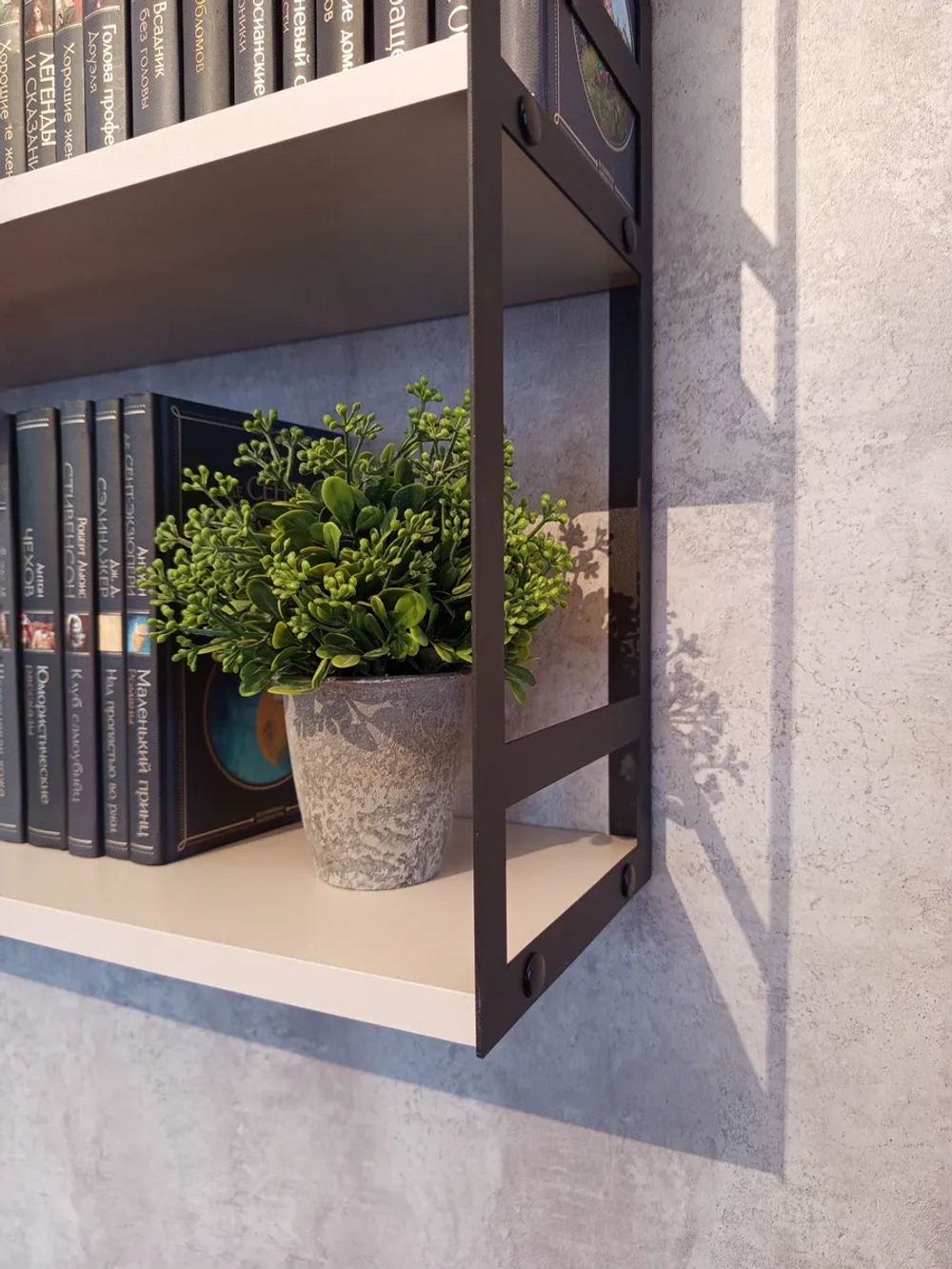 Полка настенная книжная тройная лофт Кашемир